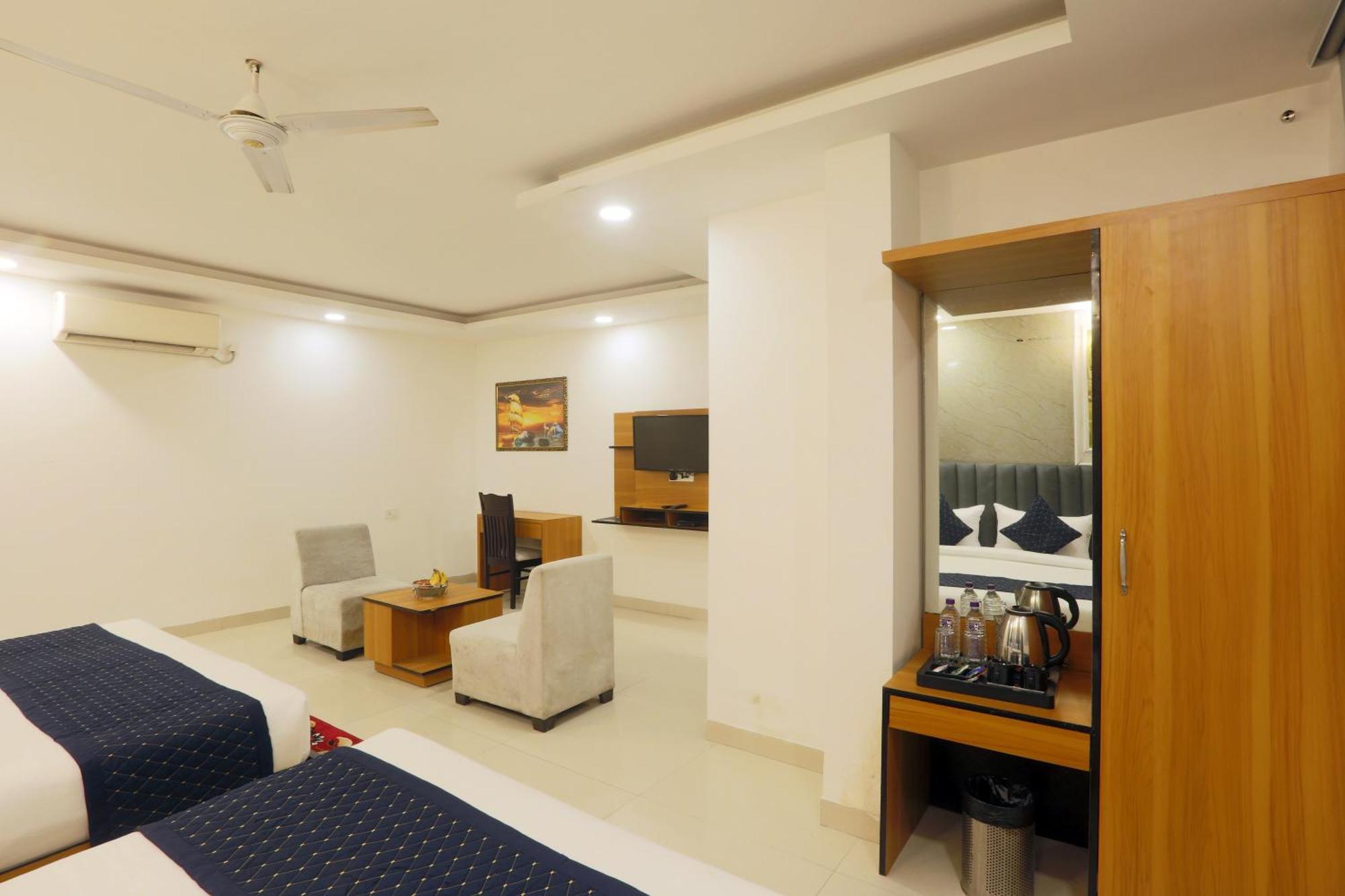 The Atlantes Suite Near Delhi Airport New Delhi Exteriör bild
