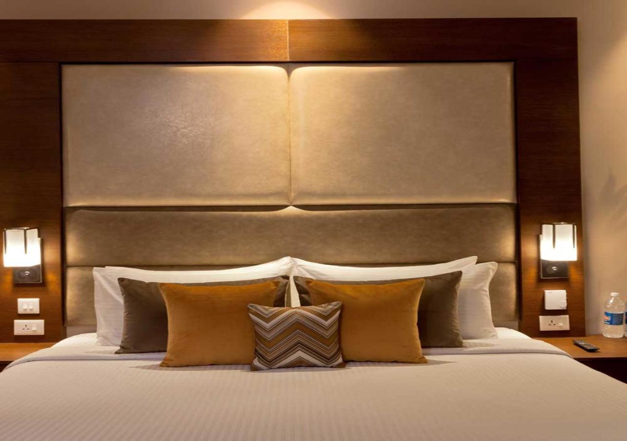 The Atlantes Suite Near Delhi Airport New Delhi Exteriör bild