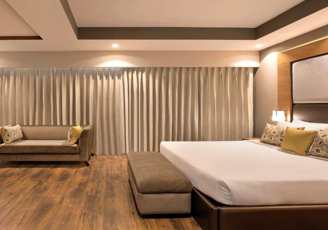 The Atlantes Suite Near Delhi Airport New Delhi Exteriör bild